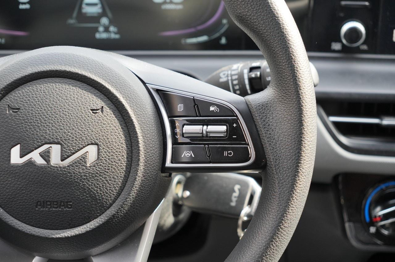 2024 Kia Seltos LX FWD Photo