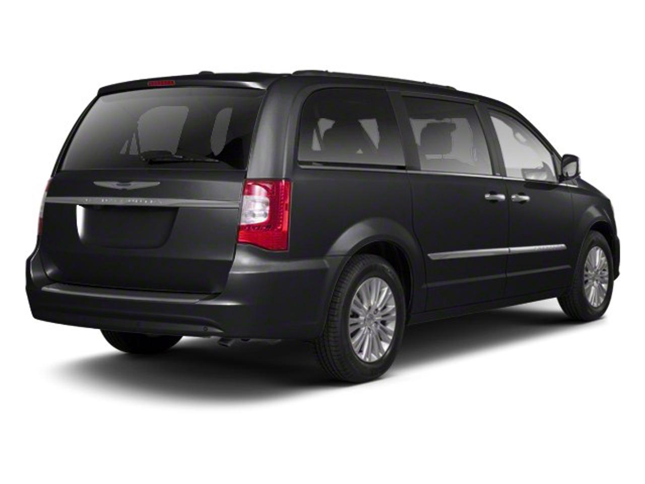2013 Chrysler Town & Country 4DR WGN TOURING Photo2
