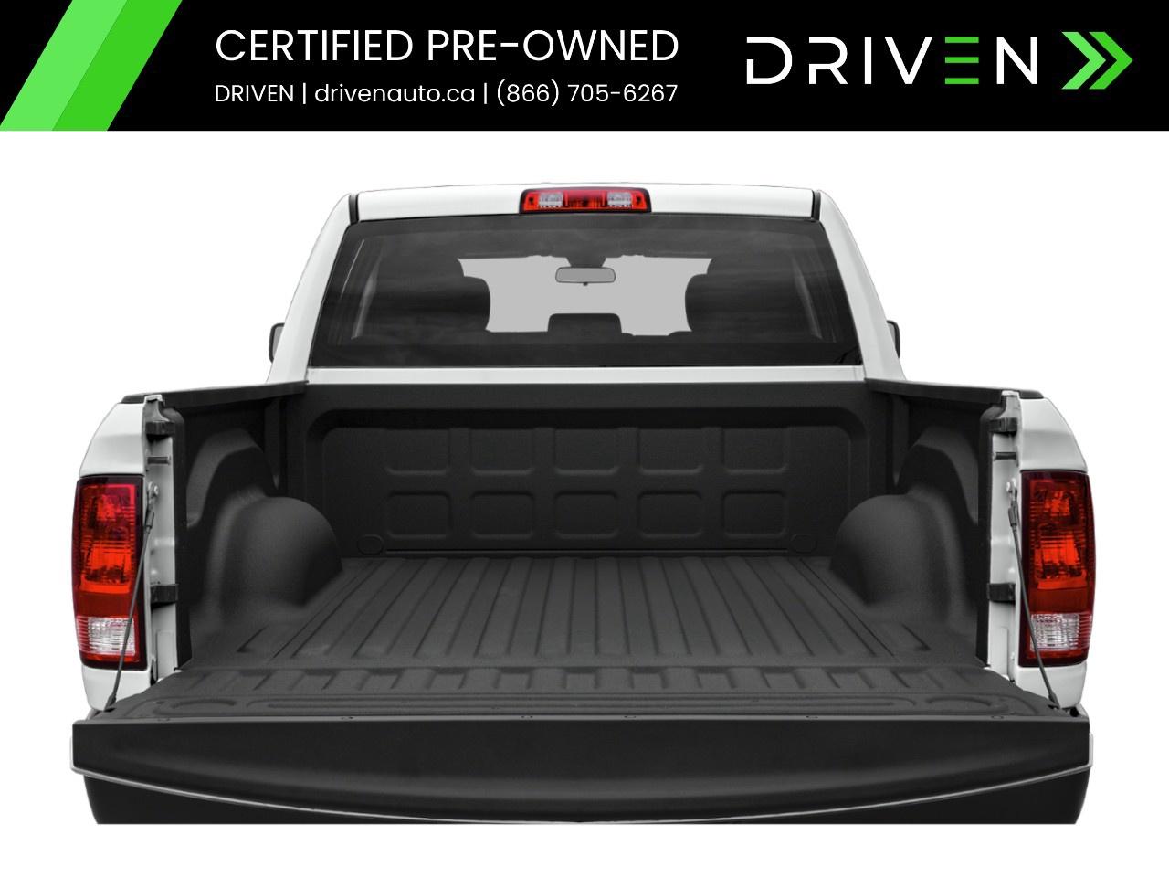 2021 RAM 1500 Classic EXPRESS 4X4 CREW CAB 5'7" BOX Photo