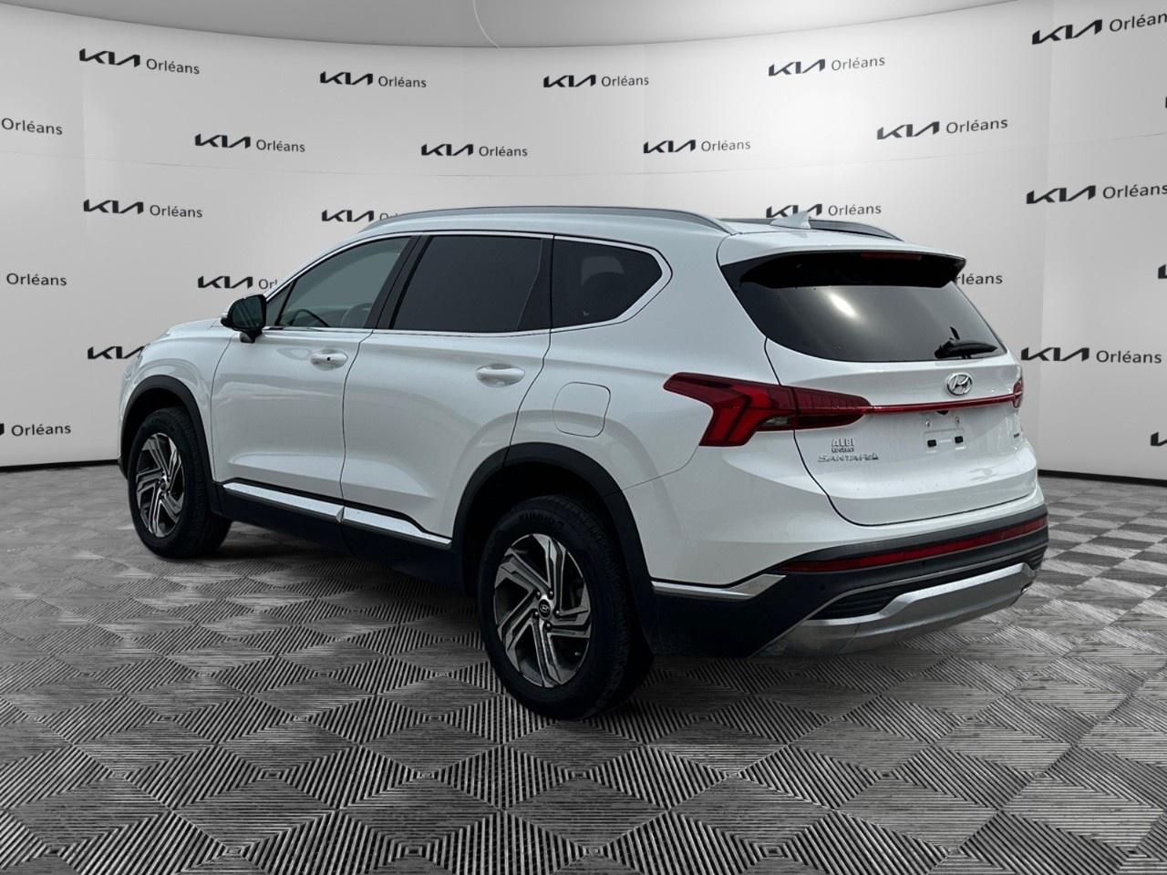 2023 Hyundai Santa Fe Preferred AWD w/Trend Package Photo