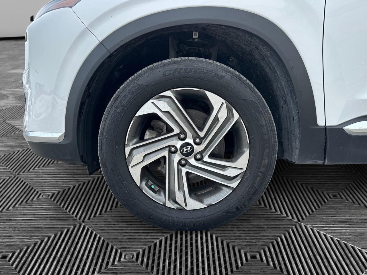 2023 Hyundai Santa Fe Preferred AWD w/Trend Package Photo