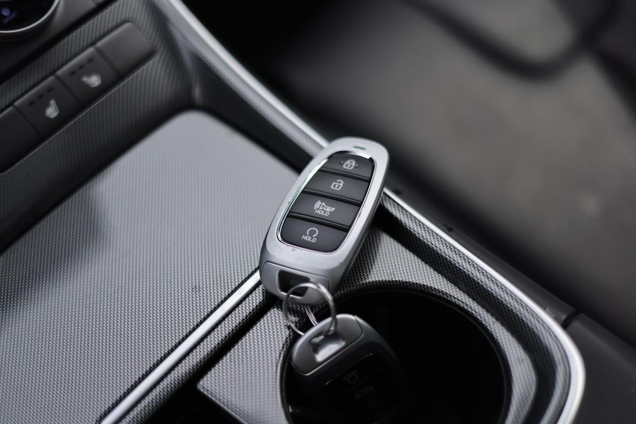 2023 Hyundai Santa Fe Preferred AWD w/Trend Package Photo