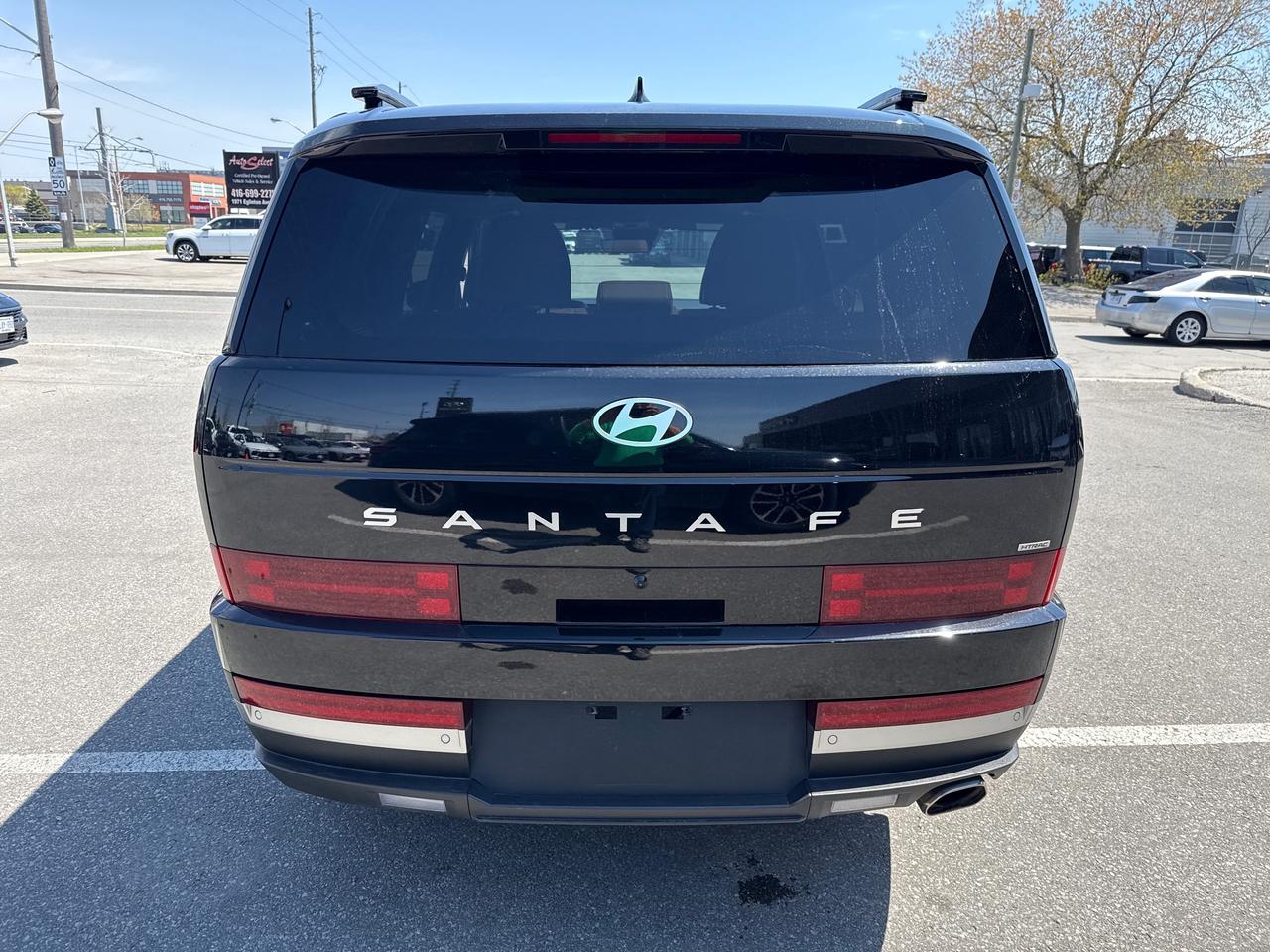 2024 Hyundai Santa Fe Luxury Photo3