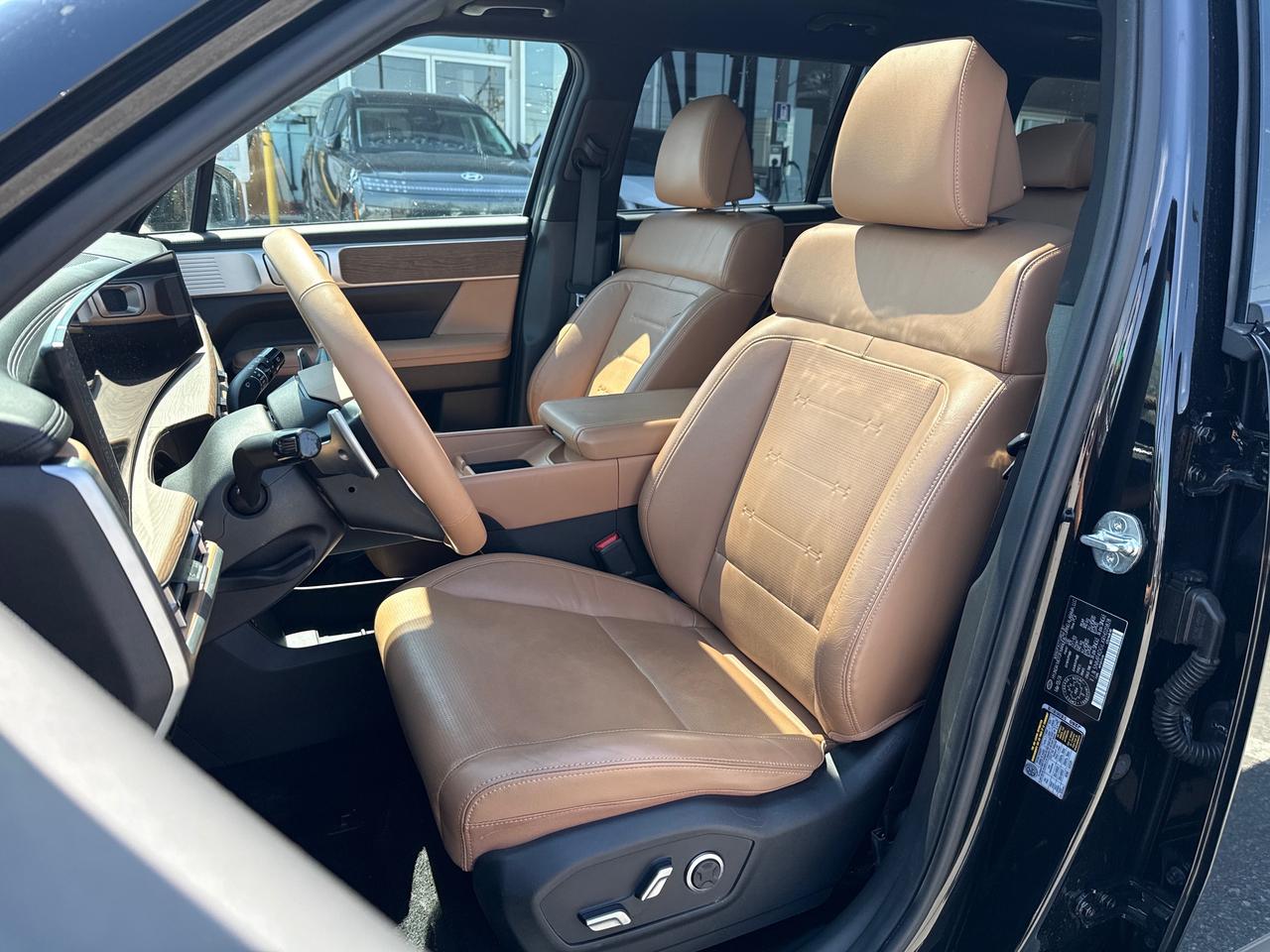 2024 Hyundai Santa Fe Luxury Photo