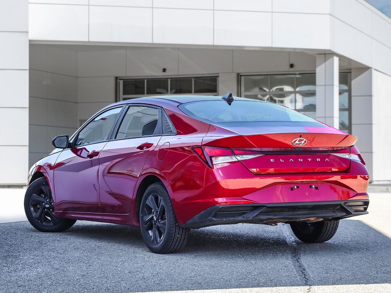 2021 Hyundai Elantra Preferred Photo