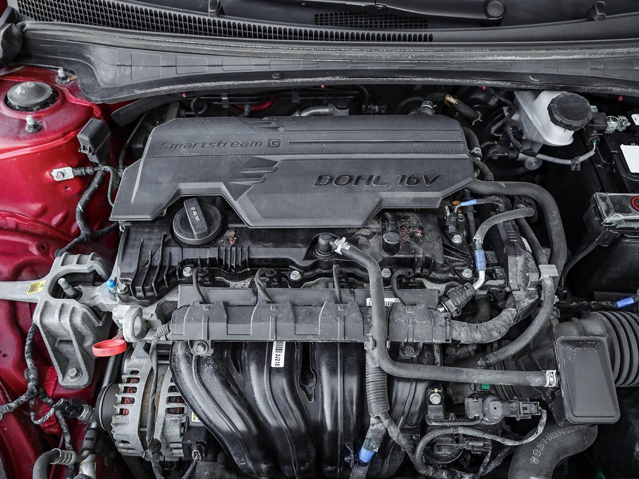 2021 Hyundai Elantra Preferred Photo