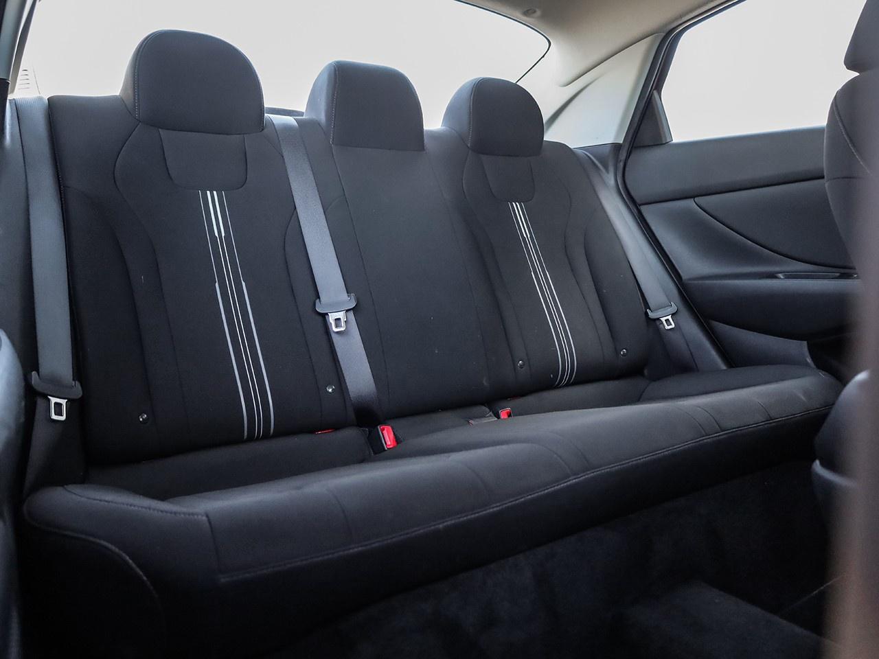 2021 Hyundai Elantra Preferred Photo