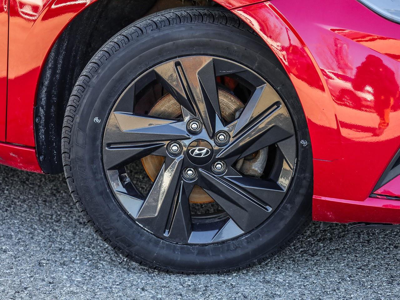 2021 Hyundai Elantra Preferred Photo