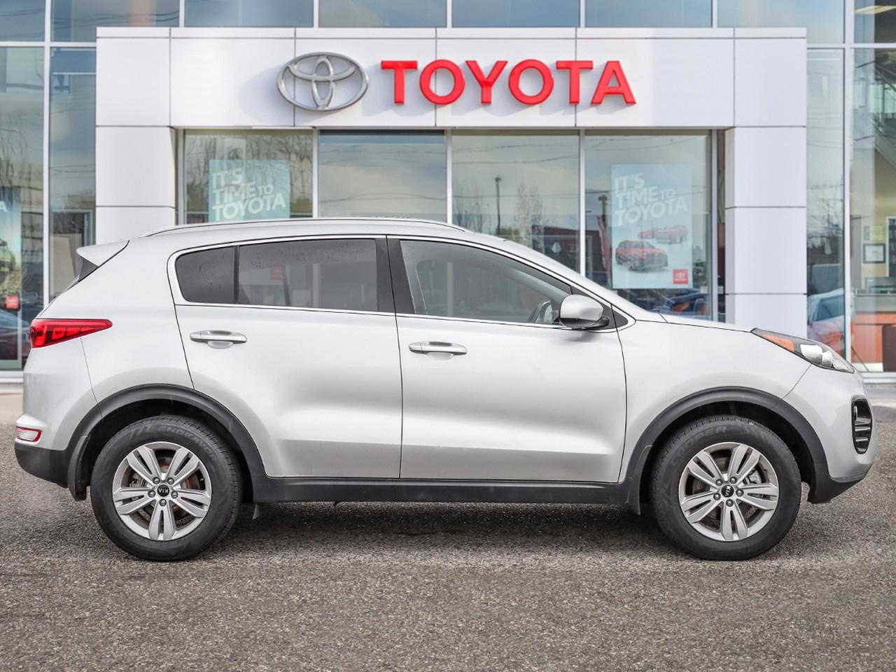 2017 Kia Sportage LX Photo2