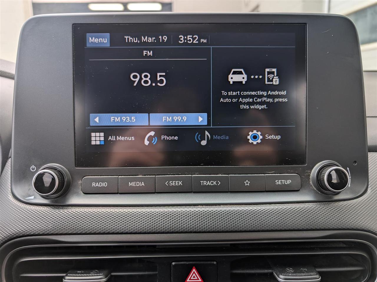 2022 Hyundai KONA ESSENTIAL AWD - REV CAM - HTD SEATS Photo