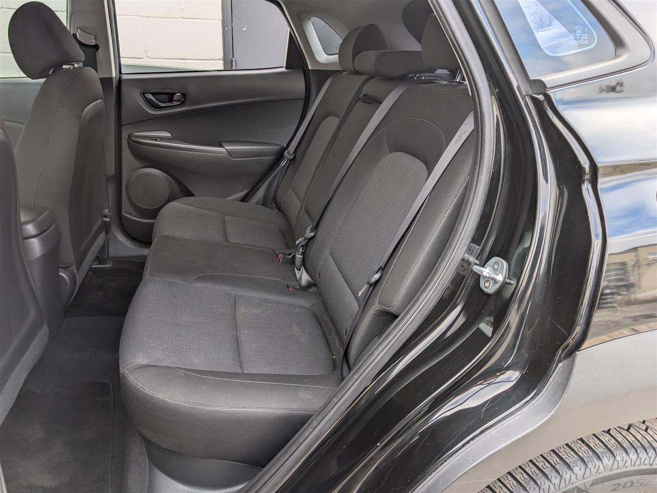 2022 Hyundai KONA ESSENTIAL AWD - REV CAM - HTD SEATS Photo