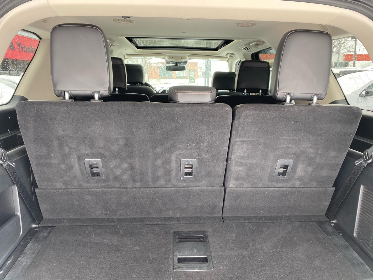 2021 Ford Expedition Platinum | 4WD | PANO ROOF | 8-Passenger Photo
