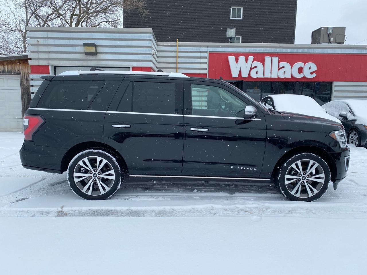 2021 Ford Expedition Platinum | 4WD | PANO ROOF | 8-Passenger Photo