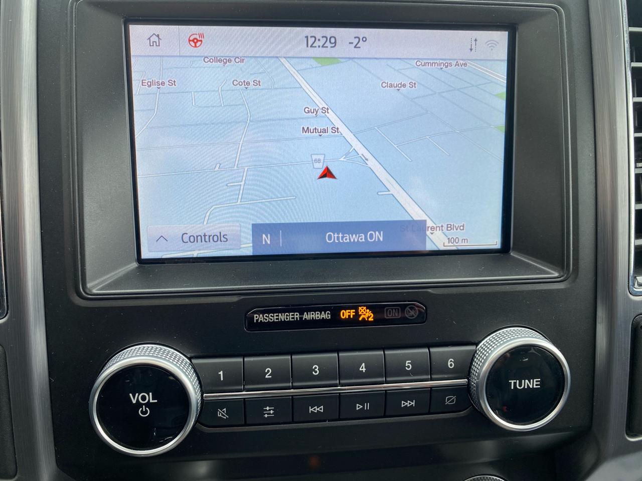 2021 Ford Expedition Platinum | 4WD | PANO ROOF | 8-Passenger Photo