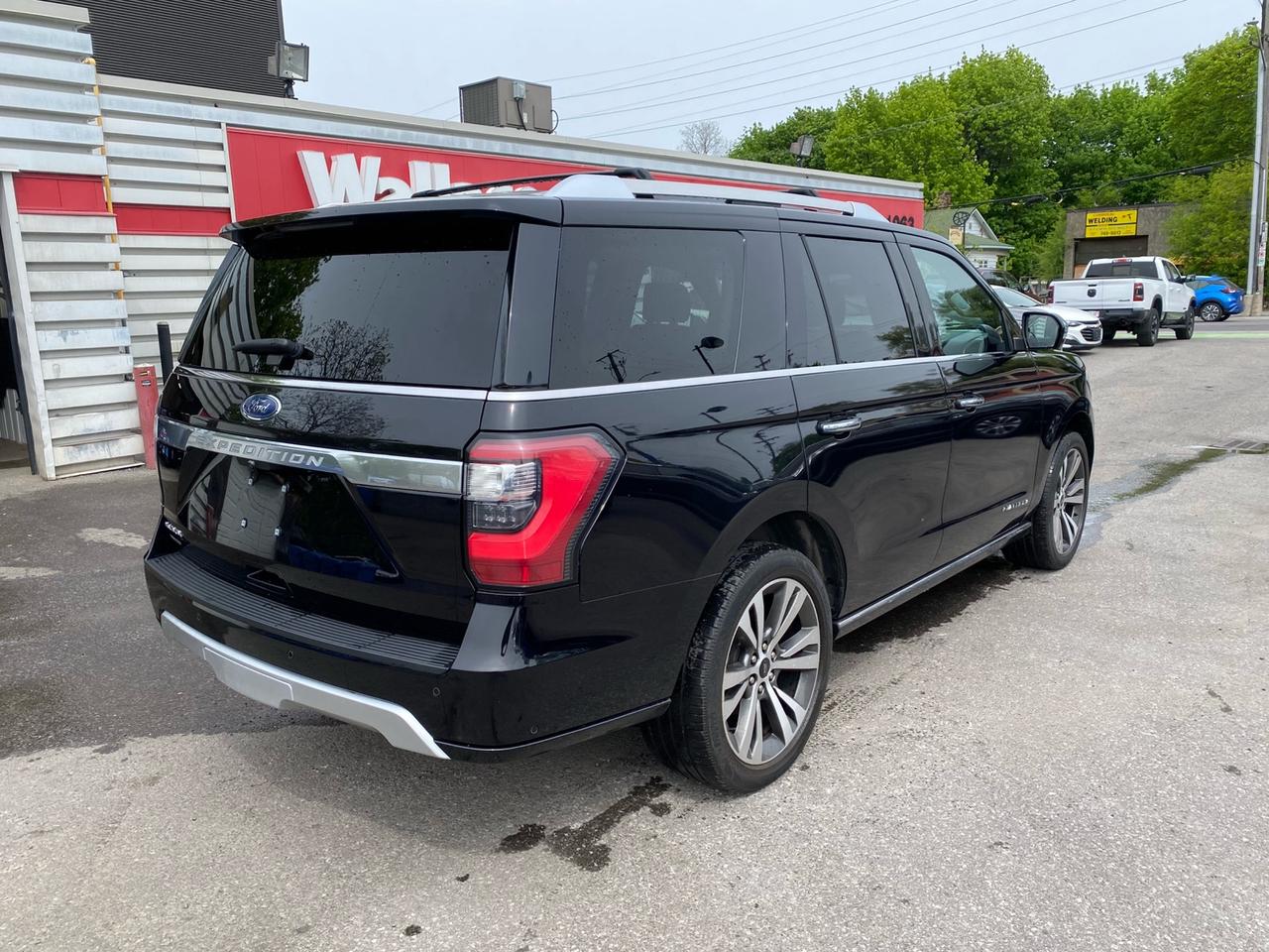 2021 Ford Expedition Platinum | 4WD | PANO ROOF | 8-Passenger Photo