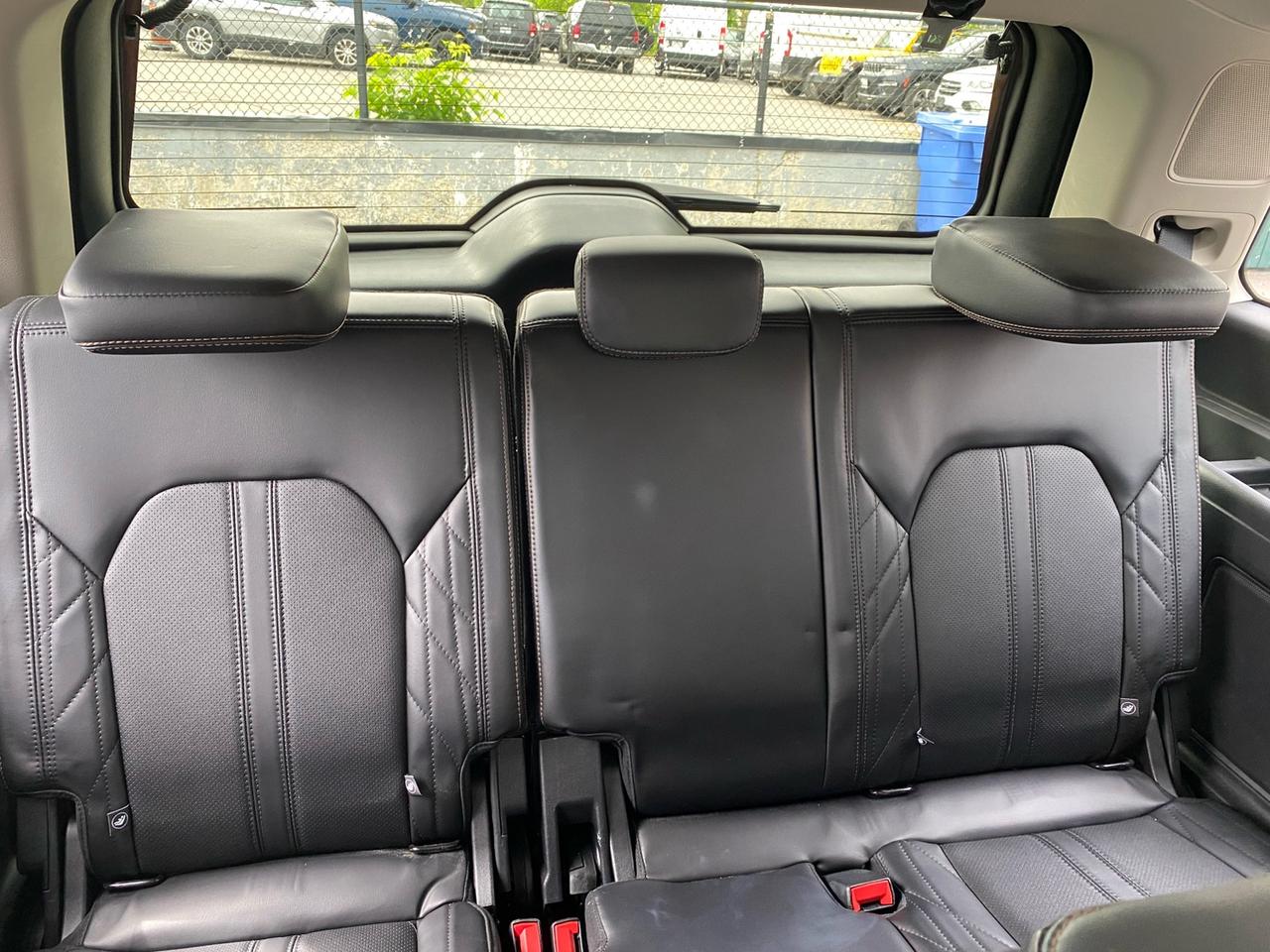 2021 Ford Expedition Platinum | 4WD | PANO ROOF | 8-Passenger Photo