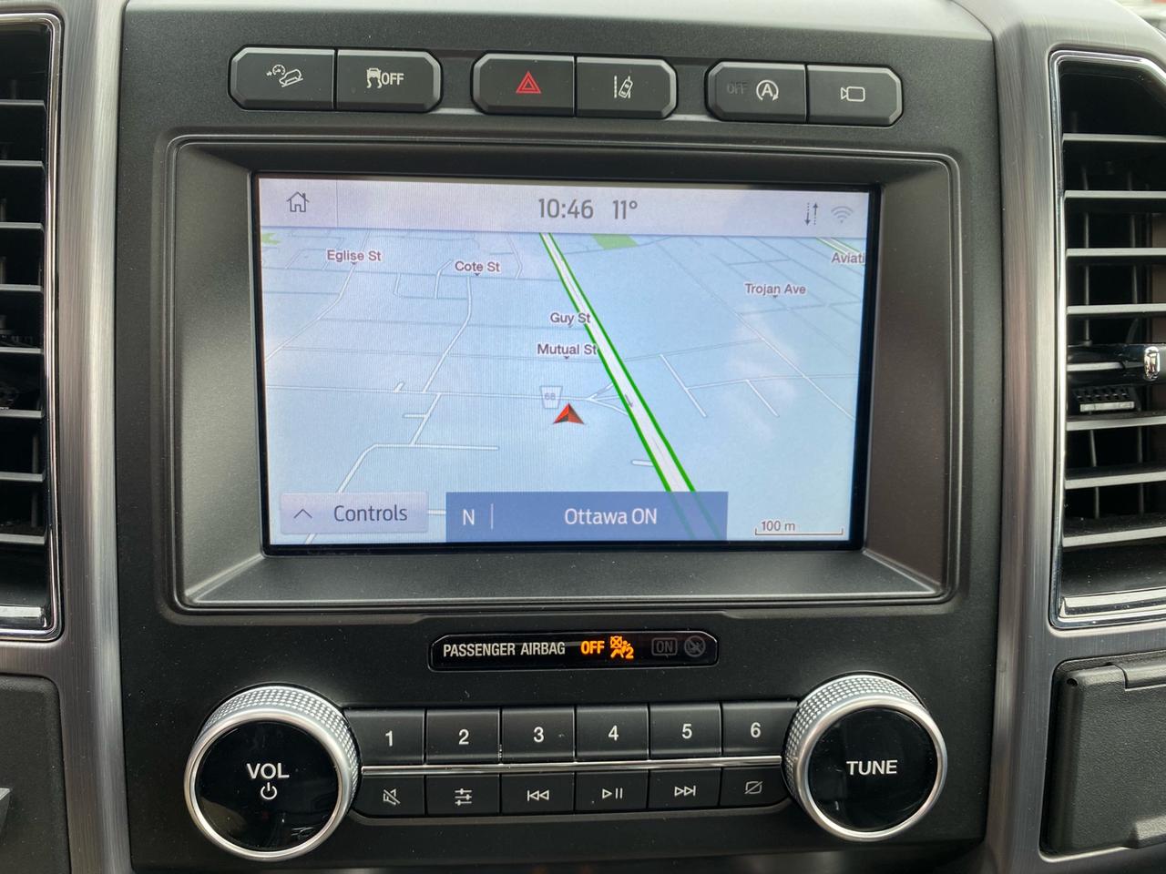 2021 Ford Expedition Platinum | 4WD | PANO ROOF | 8-Passenger Photo