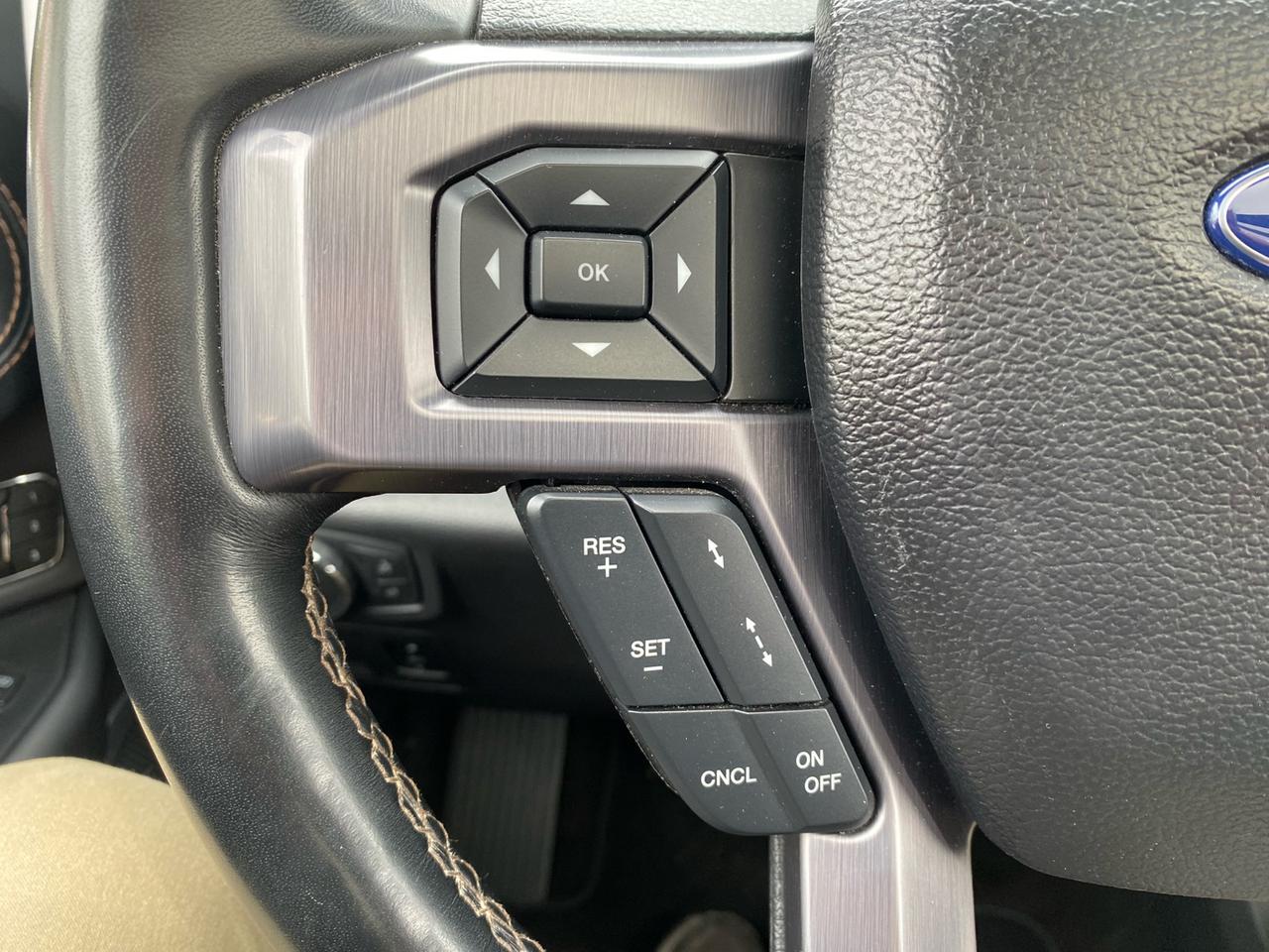 2021 Ford Expedition Platinum | 4WD | PANO ROOF | 8-Passenger Photo