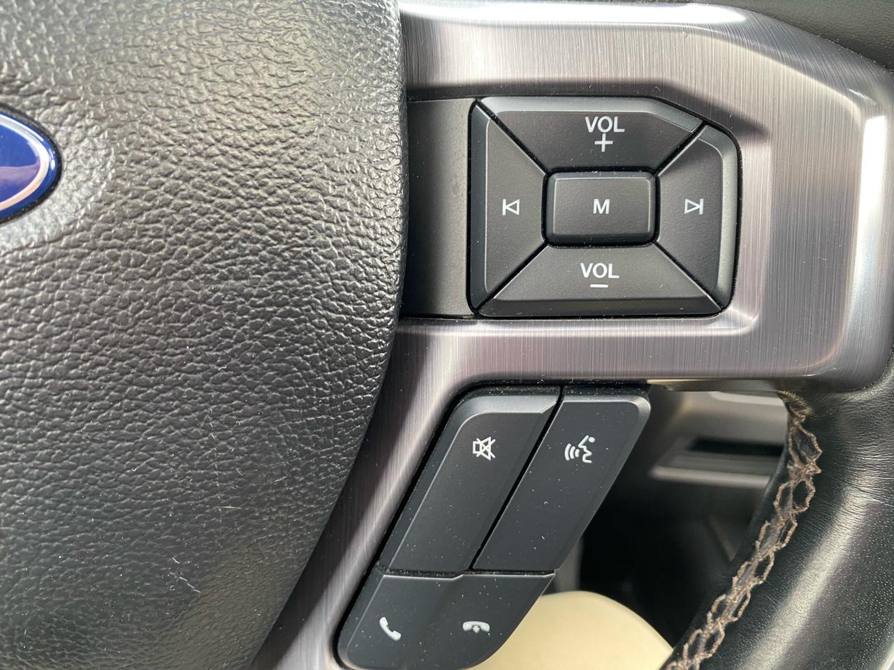 2021 Ford Expedition Platinum | 4WD | PANO ROOF | 8-Passenger Photo