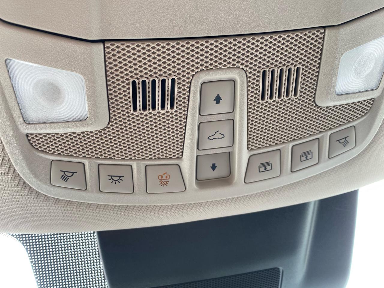 2021 Ford Expedition Platinum | 4WD | PANO ROOF | 8-Passenger Photo