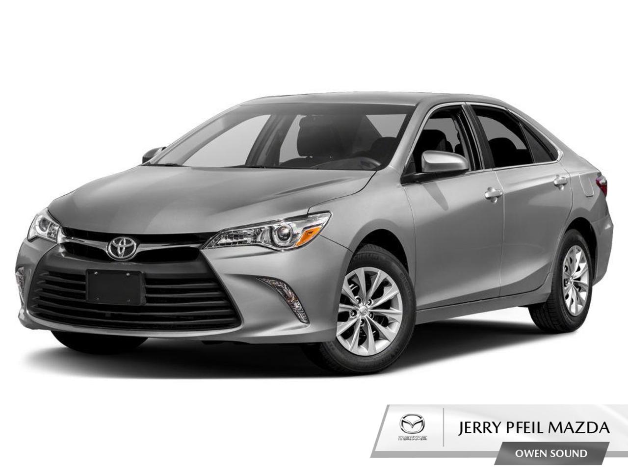 2017 Toyota Camry LE Photo