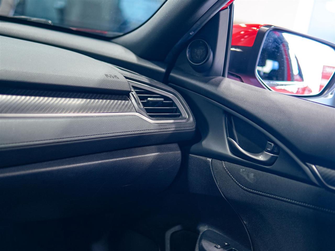 2019 Honda Civic SPORT | HATCHBACK | NO ACCIDENTS | SUNROOF Photo