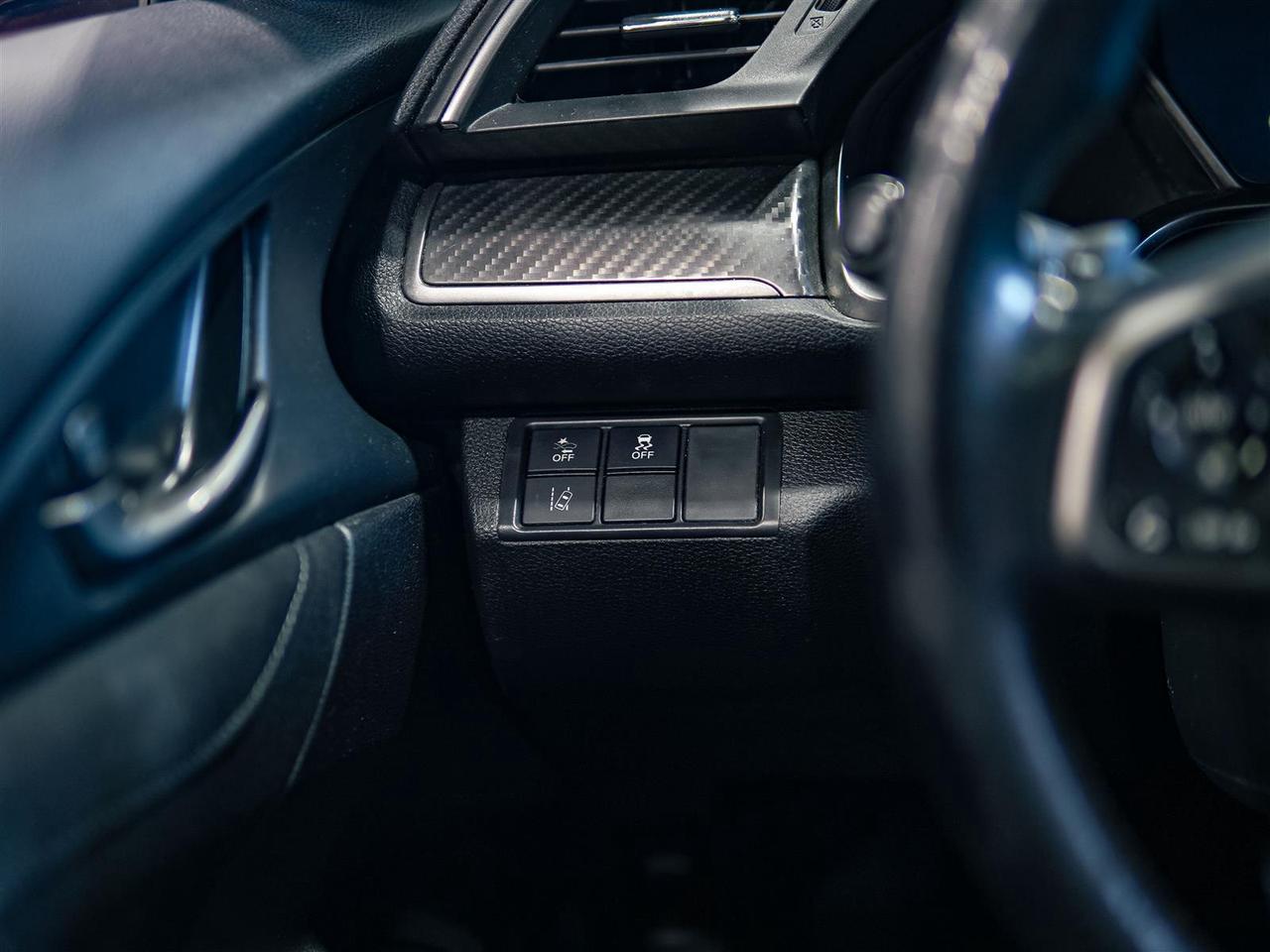 2019 Honda Civic SPORT | HATCHBACK | NO ACCIDENTS | SUNROOF Photo