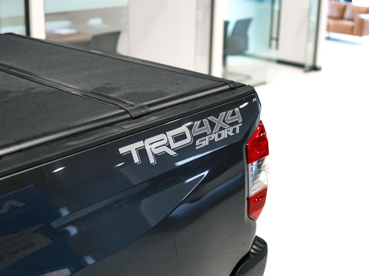 2020 Toyota Tundra CREW MAX | 4X4 | 5.7 | 8 CYL | TRD SPORT | LEATHER | ROOF Photo