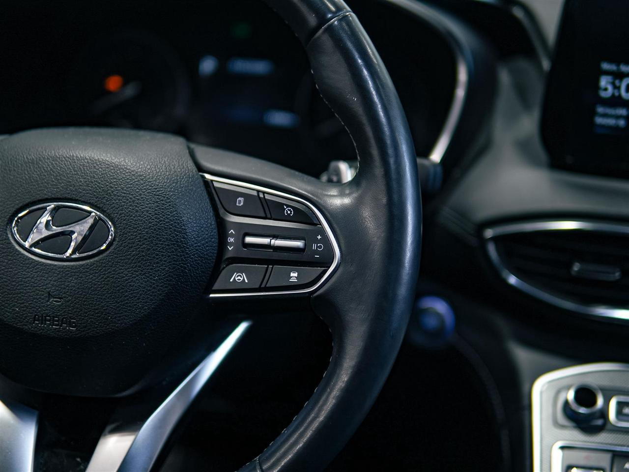 2023 Hyundai Santa Fe PREFERRED AWD | TREND PKG | LEATHER | NO ACCIDENTS Photo