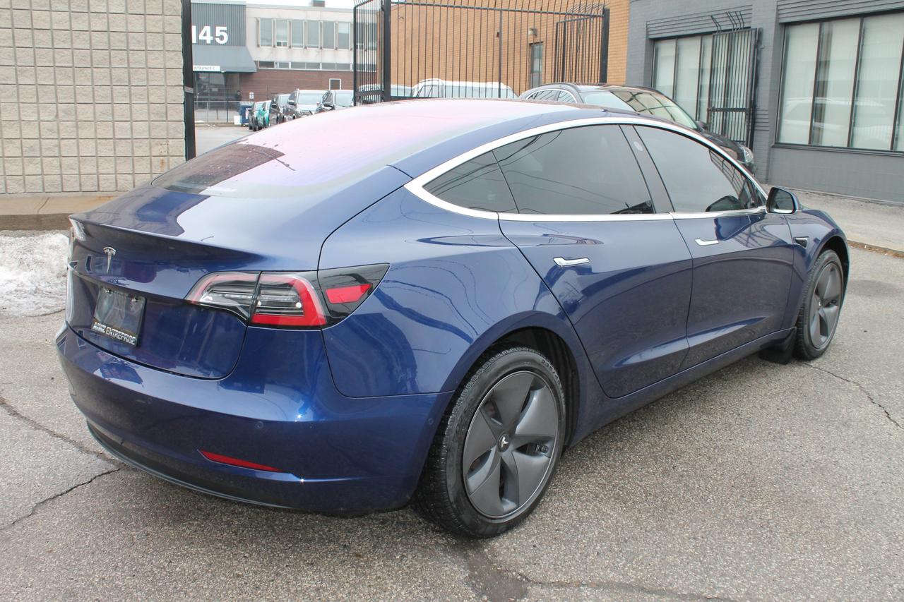 2018 Tesla Model 3 LONG RANGE Photo2