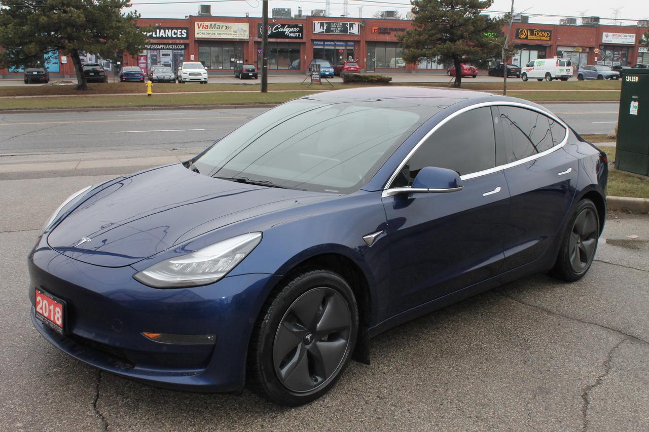 2018 Tesla Model 3 LONG RANGE Photo