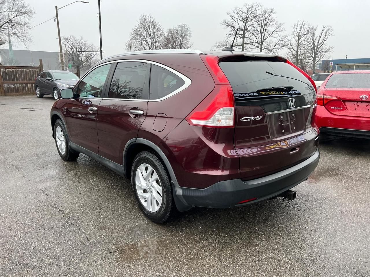 2014 Honda CR-V Touring Photo2