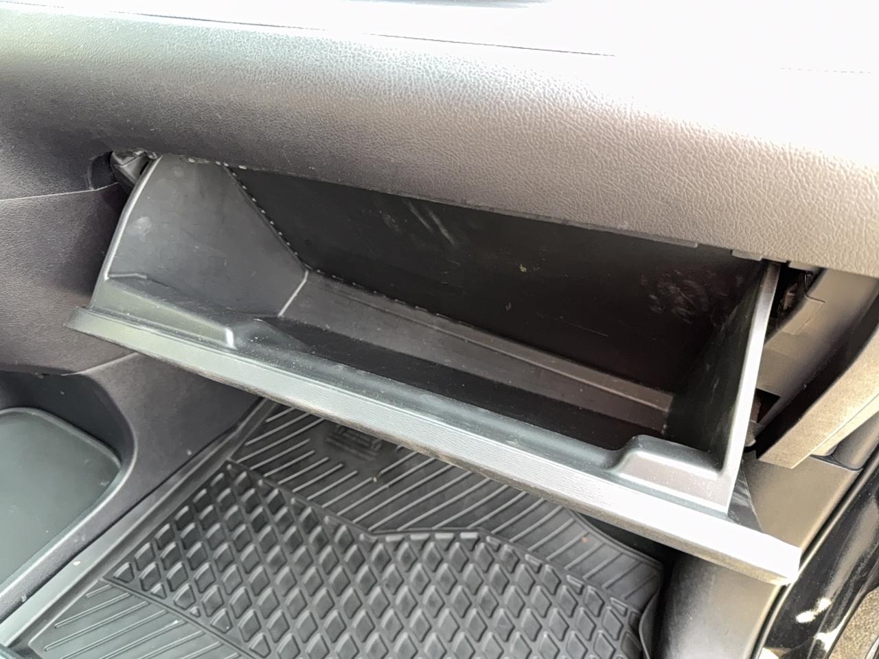 2020 Toyota Sienna SE AWD Photo