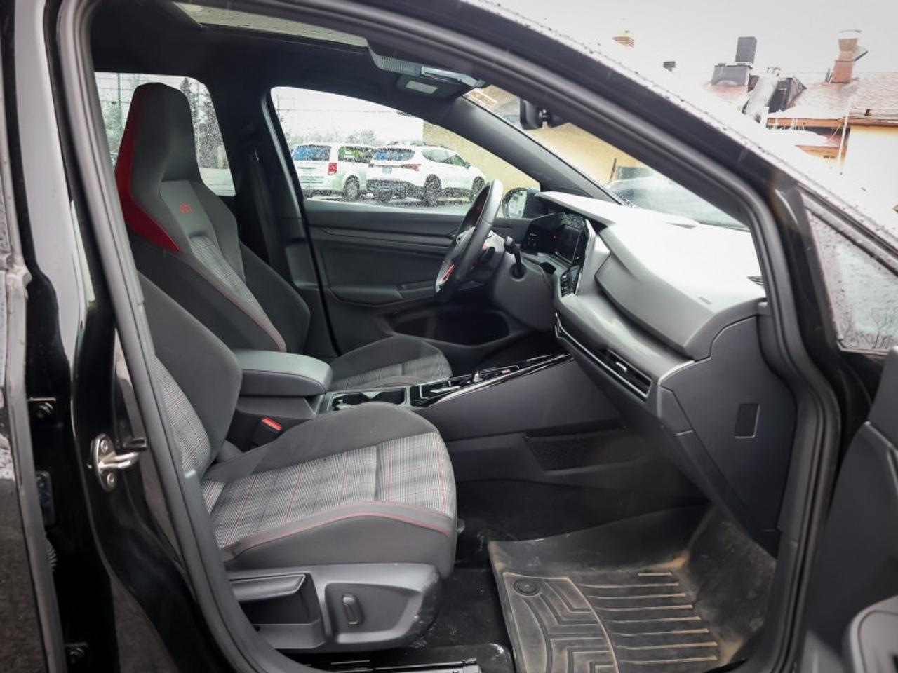 2024 Volkswagen Golf GTI Autobahn  - Certified Photo