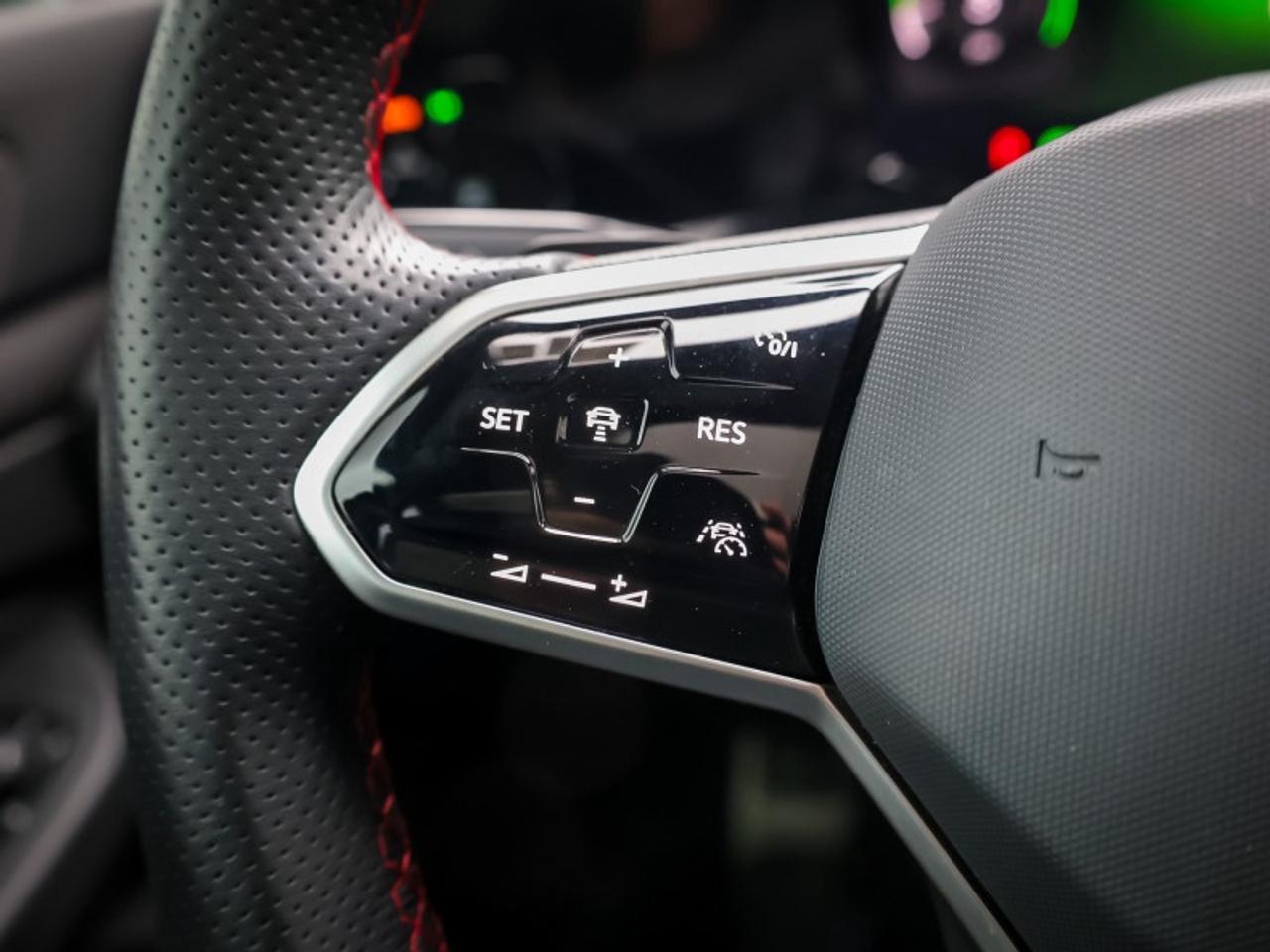 2024 Volkswagen Golf GTI Autobahn  - Certified Photo