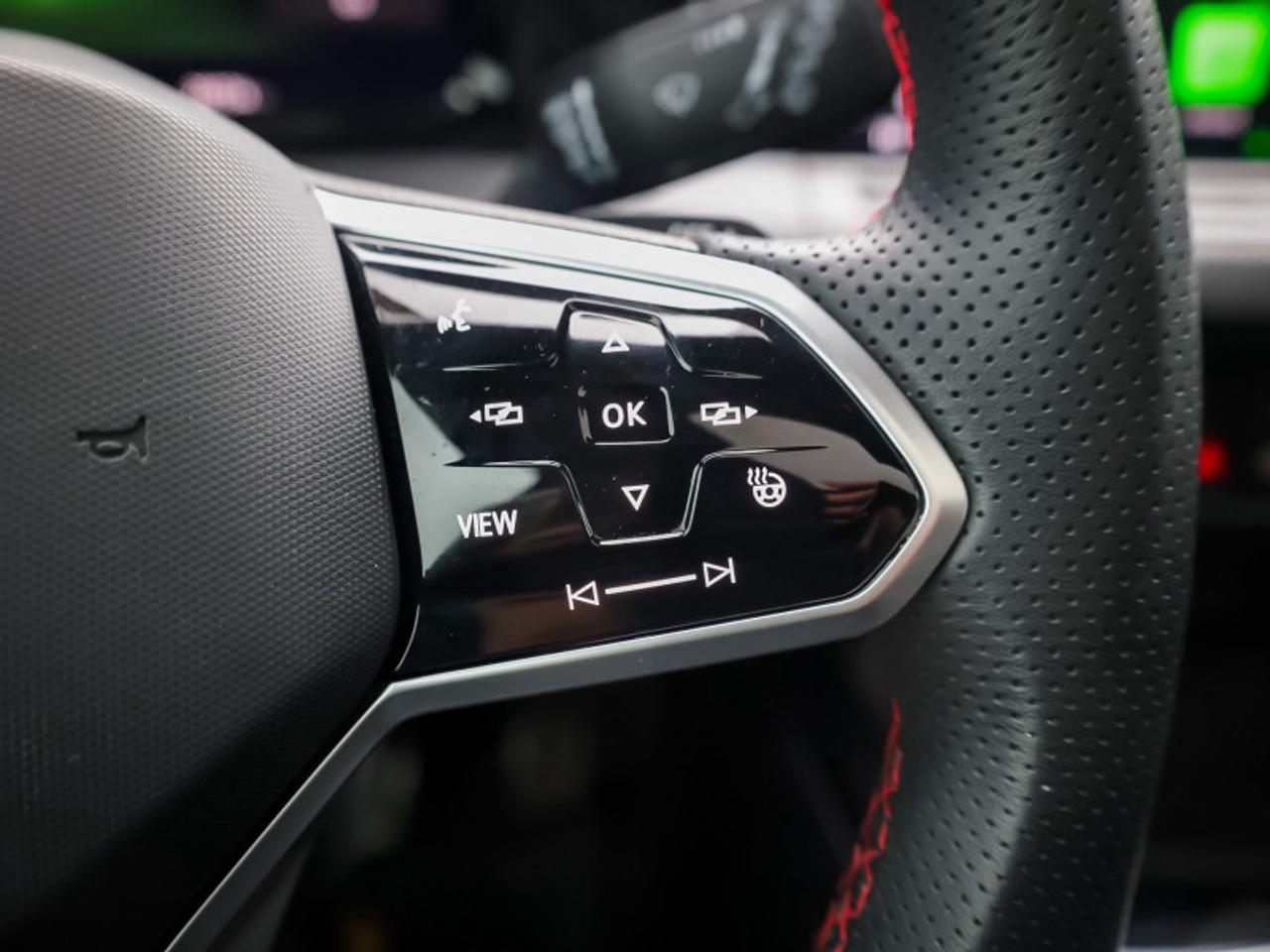 2024 Volkswagen Golf GTI Autobahn  - Certified Photo