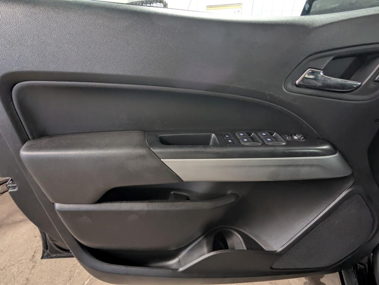 2021 Chevrolet Colorado 4WD LT ON SALE DURING OUR SPRING HAS SPRUNG SALE!! Photo