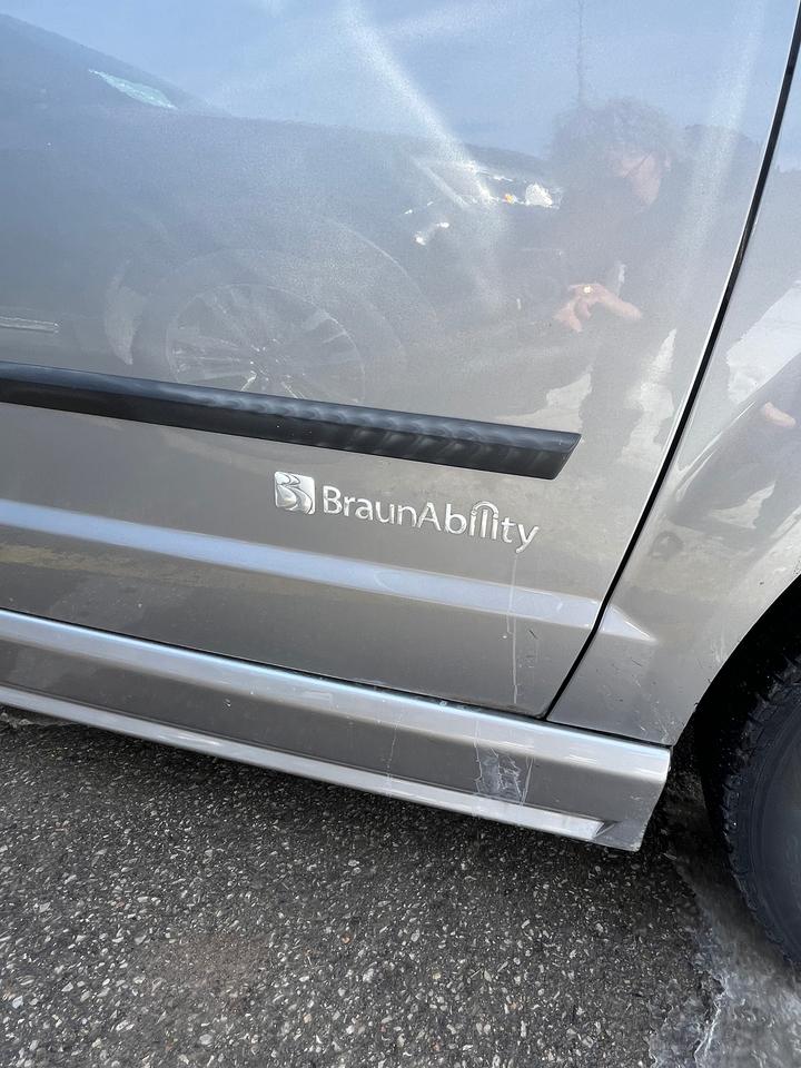 2014 Dodge Grand Caravan SE Photo