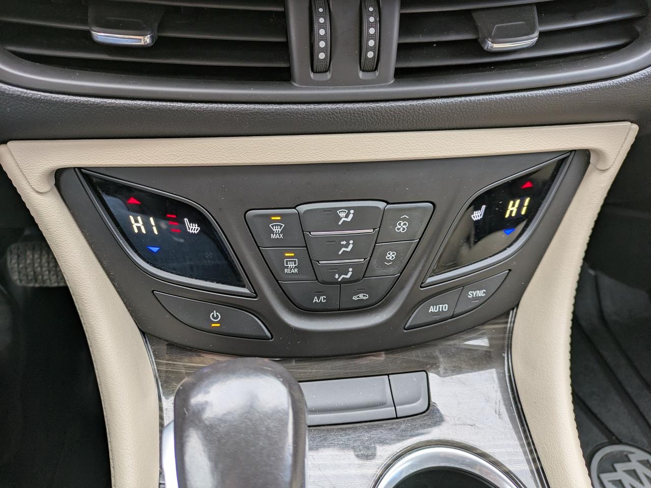 2020 Buick Envision AWD 4dr Preferred Photo