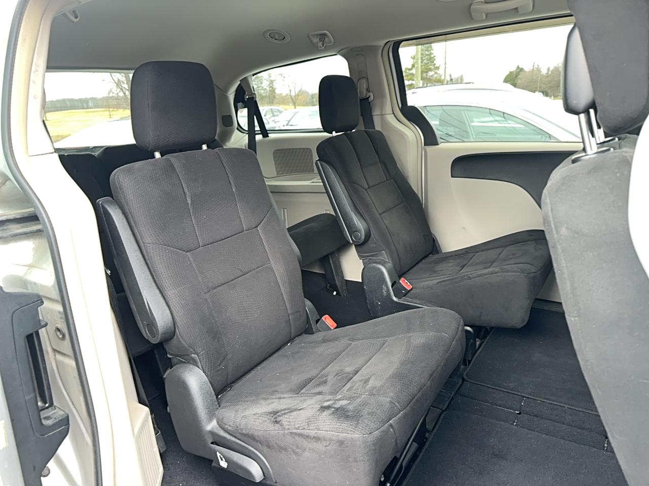 2011 Dodge Grand Caravan Crew Photo