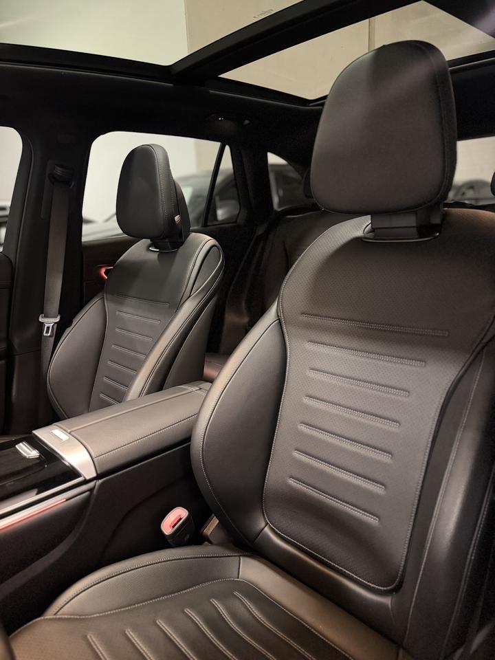 2023 Mercedes-Benz GLC-Class GLC 300 | AMG PKG Photo