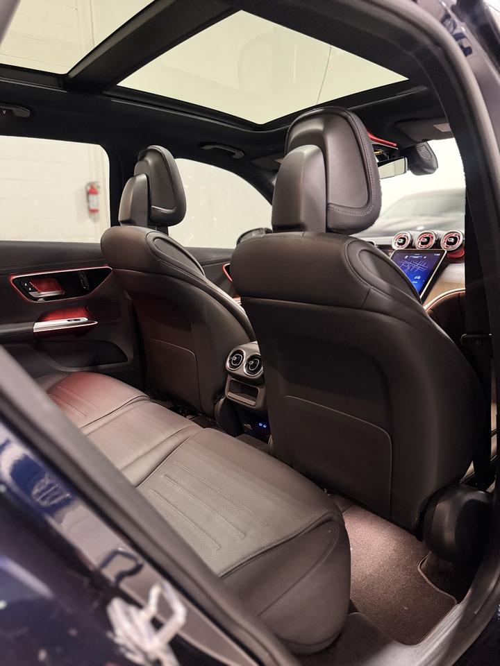 2023 Mercedes-Benz GLC-Class GLC 300 | AMG PKG Photo