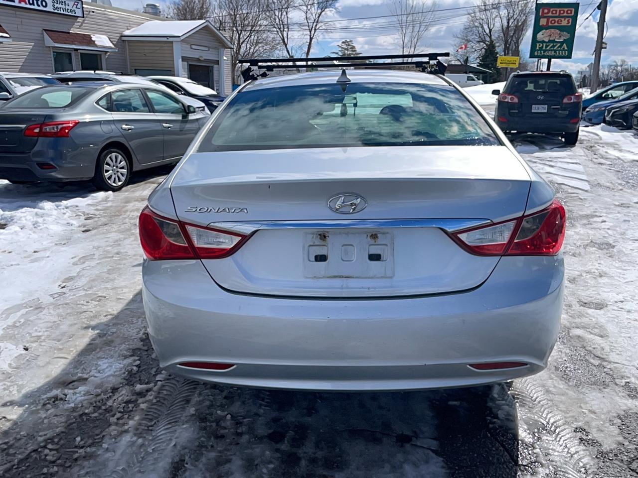 2012 Hyundai Sonata GLS Photo