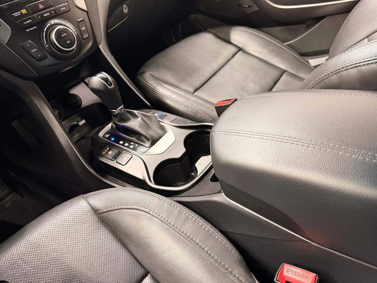 2017 Hyundai Santa Fe Sport Limited+2.0T AWD+Pano Roof+BSM+Cooled Seats+GPS Photo16