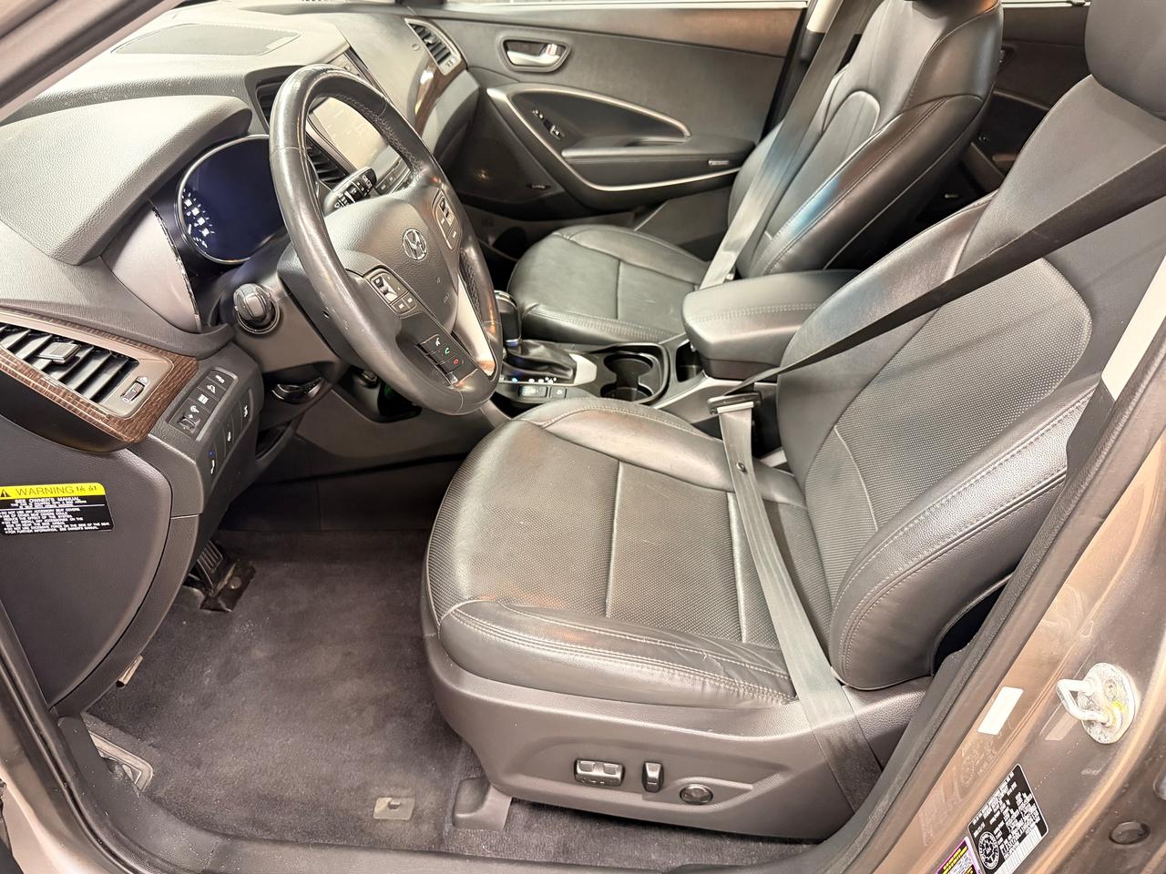 2017 Hyundai Santa Fe Sport Limited+2.0T AWD+Pano Roof+BSM+Cooled Seats+GPS Photo