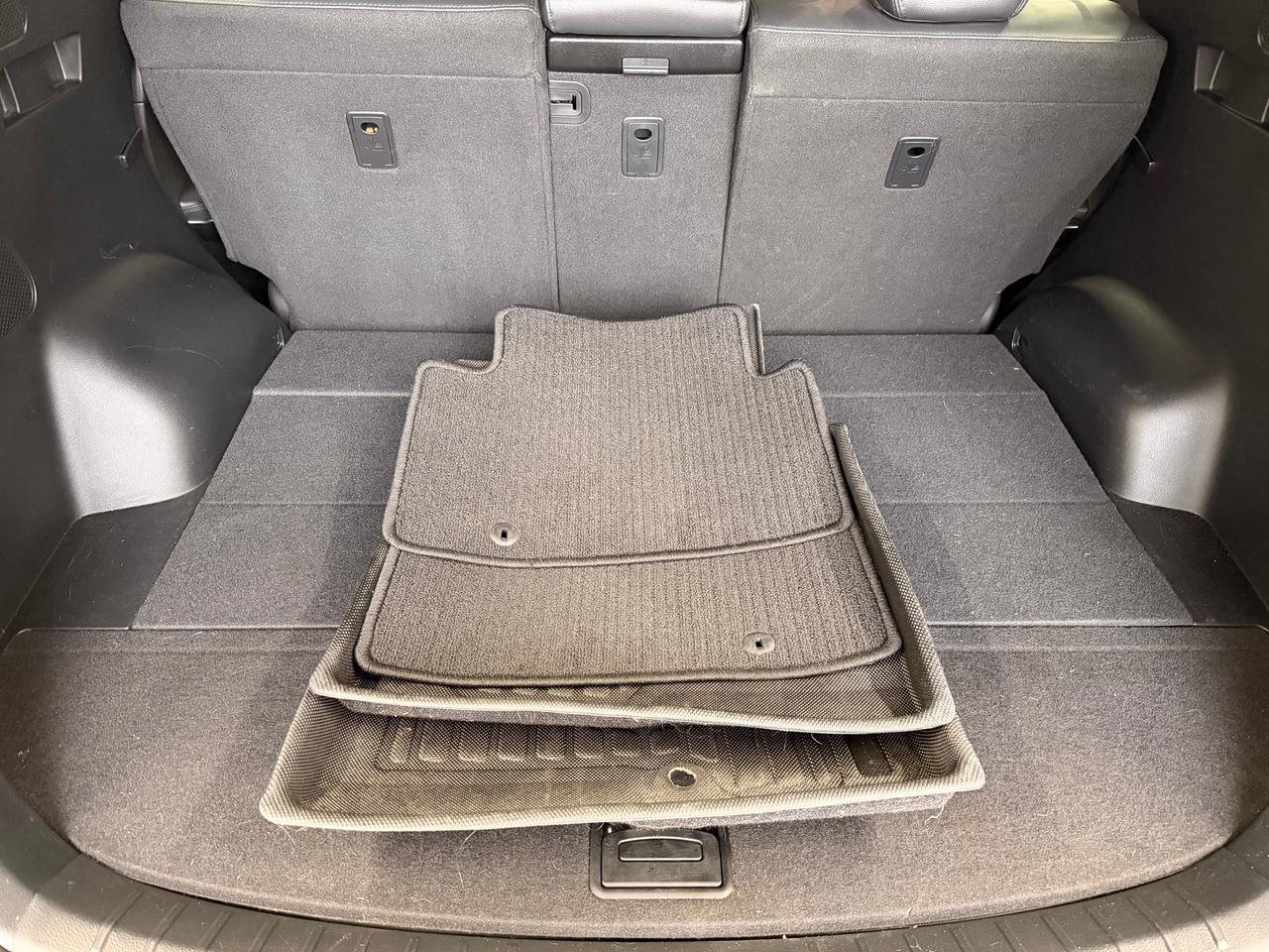 2017 Hyundai Santa Fe Sport Limited+2.0T AWD+Pano Roof+BSM+Cooled Seats+GPS Photo29