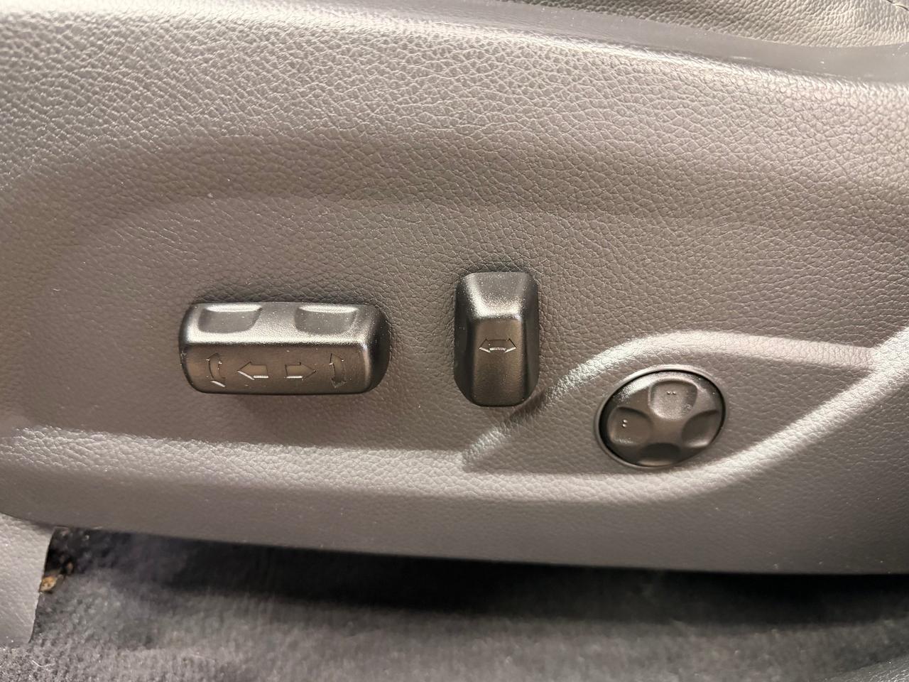 2017 Hyundai Santa Fe Sport Limited+2.0T AWD+Pano Roof+BSM+Cooled Seats+GPS Photo118