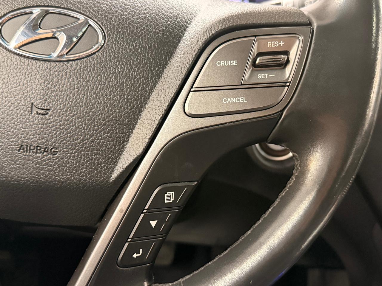 2017 Hyundai Santa Fe Sport Limited+2.0T AWD+Pano Roof+BSM+Cooled Seats+GPS Photo