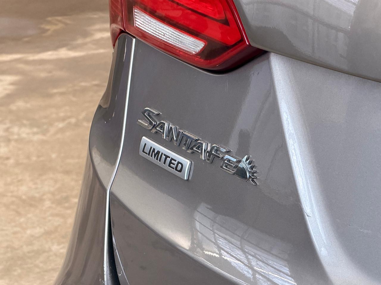 2017 Hyundai Santa Fe Sport Limited+2.0T AWD+Pano Roof+BSM+Cooled Seats+GPS Photo