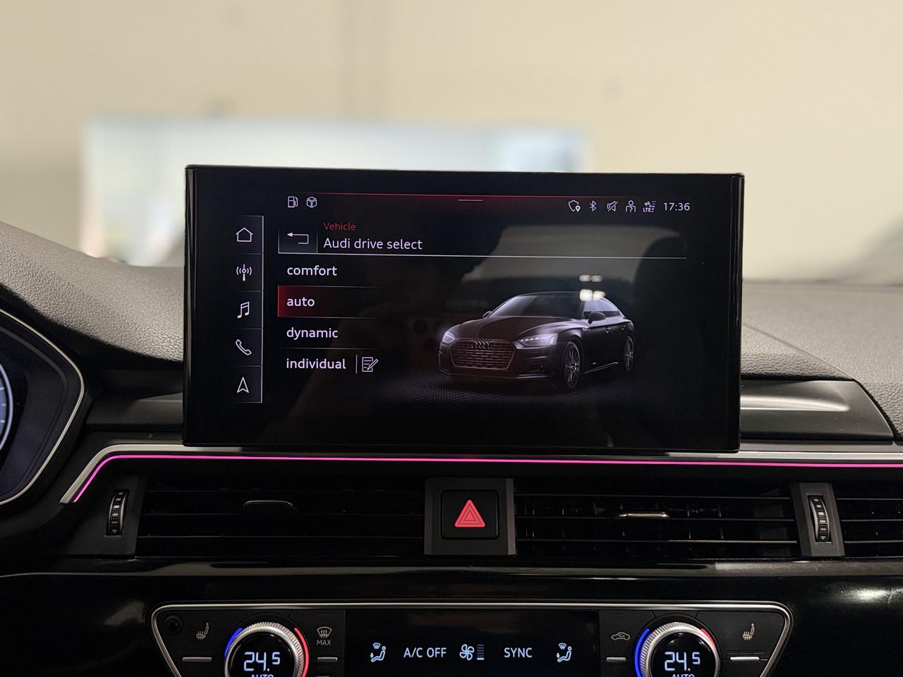 2020 Audi A5 Progressiv 2.0 TFSI quattro | Black Optics Package Photo